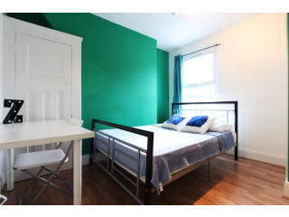 Single with double bed near Old Street..