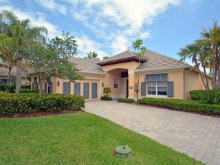 3 bedroom House For Sale: 9220 Seasons..
