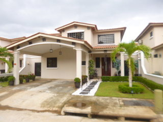 For sale house in Sunset Hills, La..