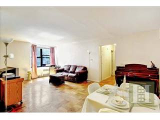 2 bedroom Apartment For Sale: 1200 EAST..