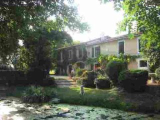 Watermill with 2 Gites near Aigre