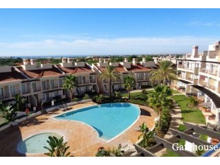 3 Beds Penthouse With Sea Views For..