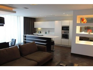 Flat, Luxurious Finish