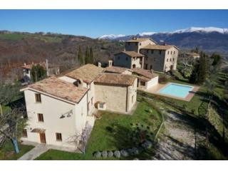 Perfectly Restored Umbrian Borgo
