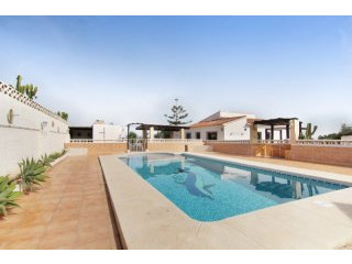 Nice house with stunning sea views