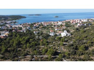 Građevinsko zemljište na odličnoj lokaciji, Rogoznica