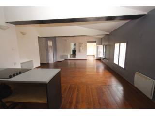 V2024 Loft style apartment with terrace..