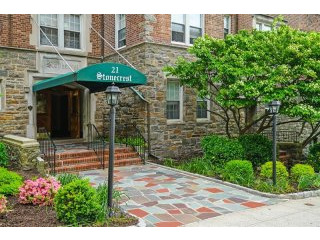3 bedroom Commercial Property For Sale:..