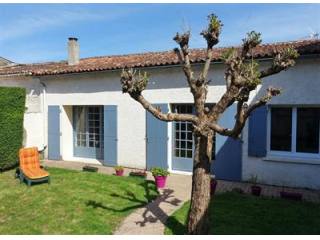 3 Bedrooms - House - Poitou-Charentes -..