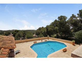 4 - Bedroom villa with spectacular sea..