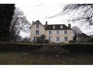 8 bedroom House For Sale: 87500 SAINT..