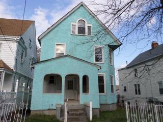 3 bedroom Multi-family For Sale: Mount..