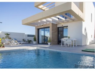 Los Montesinos is considered a quiet area, near the Finca..