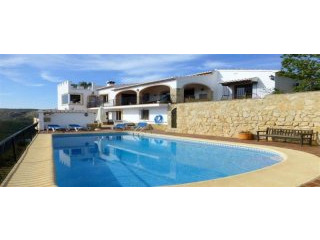5 Bedrooms - Villa - Alicante - For Sale