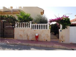3 Bedrooms - Property - Alicante - For..