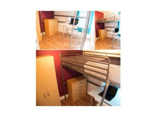 Single with single bed near Old Street..