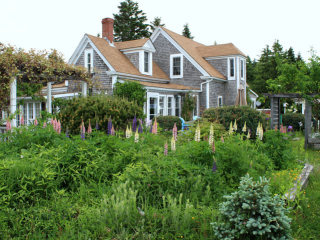 3 bedroom House For Sale: 3325 Highway..