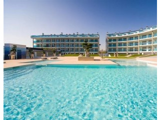 Luxury Front Line Apartment On The..