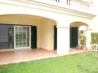 Apartment With Garden In Sought-After..