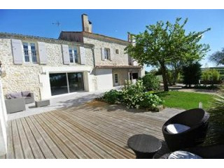 6 Bedrooms - House - Poitou-Charentes..