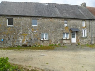 Habitable Country House, Huge Potential