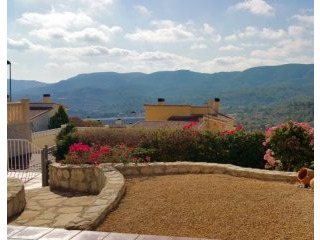 3 Bedroom Villa In Excellent Conditon..