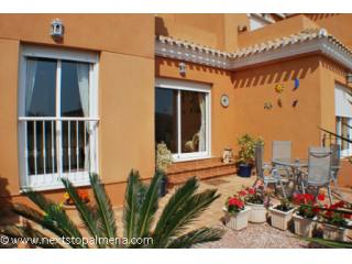 2 bedroom ground floor apartment - Los..