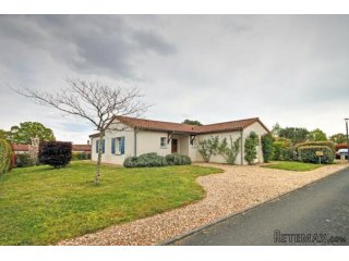 Les Forges (79) Beautifully maintained detached villa 3 bed / 2..