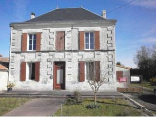 House only 20 Minutes from Beaches