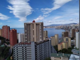 Apartamento de 2 dormitorios dobles, 2 baños, terraza..