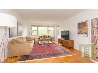 3 bedroom Apartment For Sale: 3755..