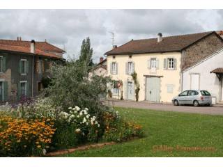 Marval (87) - Beautifully renovated 3..