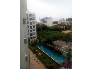 1 Bedroom Condo for sale in Pratumnak -..