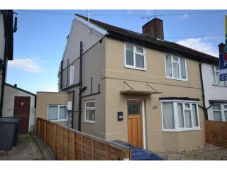 NEW INSTUCTION A 5 Bed House For Sale 
