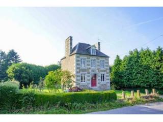 Beautiful Country House with Outbuilding