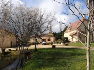 Dordogne-Perigord, À Vendre Jolie..