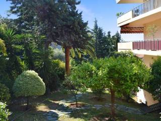 Great 56m2 1 bedroom, 24m2 corner..