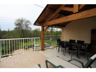 House With River Views Near The Golf..