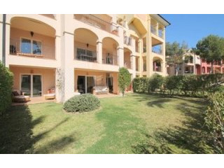 Ground floor frontline to golf courses..