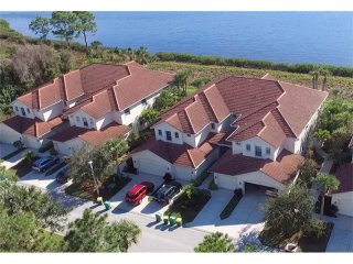 3 bedroom Town House For Sale: 4624..