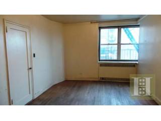 1 bedroom Apartment For Sale: 140 EAST..