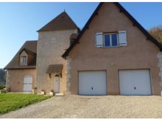 Substantial Family Home With Swimming..