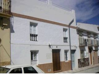 Townhouse with sun terrace, Cuevas De..