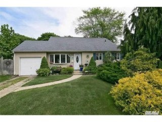 3 bedroom House For Sale: 601 Peter..