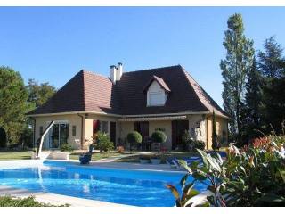 Beautiful Villa in Lovely Setting