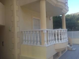 Resale · Apartment · Spain · Costa Bl..