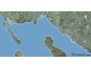 Prodajem građevinsko zemljište 1266 m2. Sr