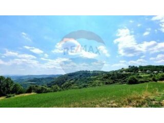 Kašćerga okolica, zemljište s građevinskom dozvolom