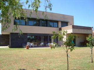 3 Bedrooms - Villa - Girona - For Sale
