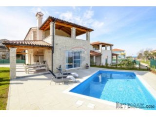 Prekrasna vila u Novigradu, Istra